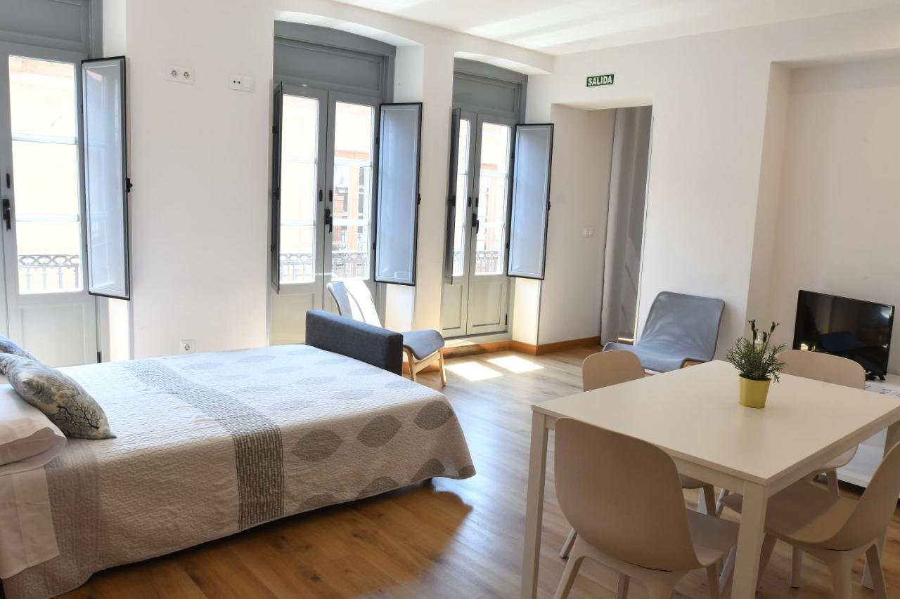 Housingleon - Apartamentos Fauno 아스토르가 외부 사진